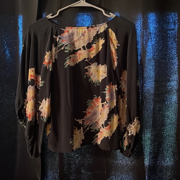 Shirt - Picture 2 of 2